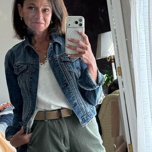 Levi’s XS Dark Wash Cropped Denim Jacket, Trucker, Classic Jean Jacket